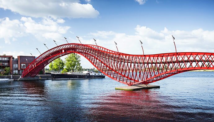 Мост Питон в Амстердаме - фото, видео, описание, достопримечательности, где находится